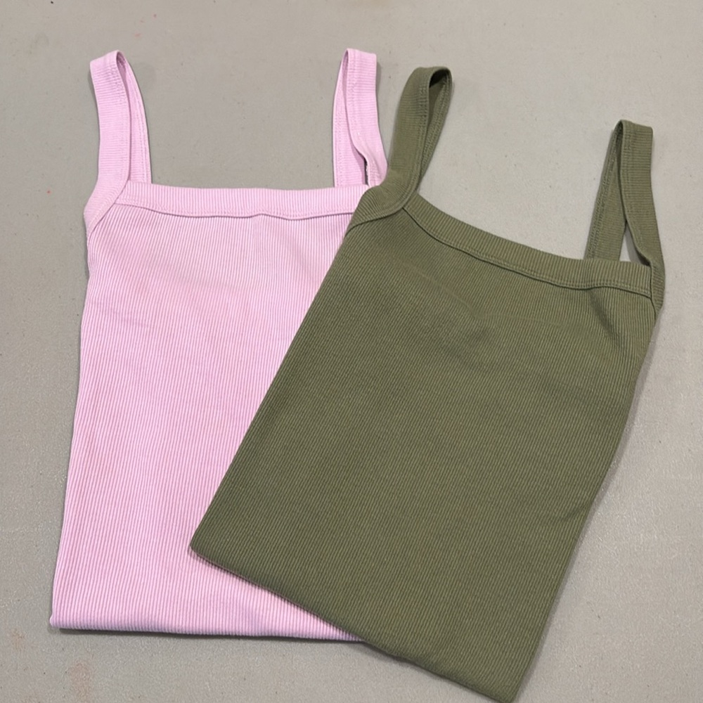 Old Navy slim fit tank tops (2) - Picture 10 of 10